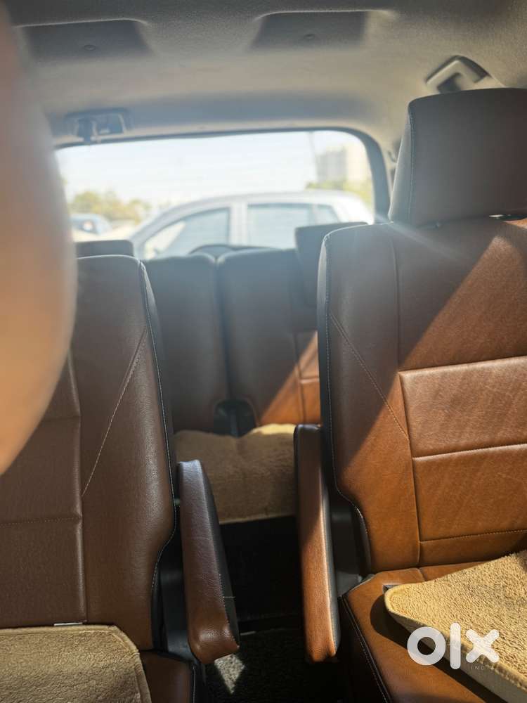 Toyota Innova Crysta 2016 Diesel 161000 Km Driven