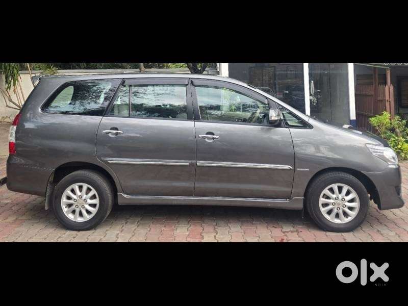 Toyota Innova 2.5 Vx (diesel) 7 Seater Bs Iv, 2013, Diesel