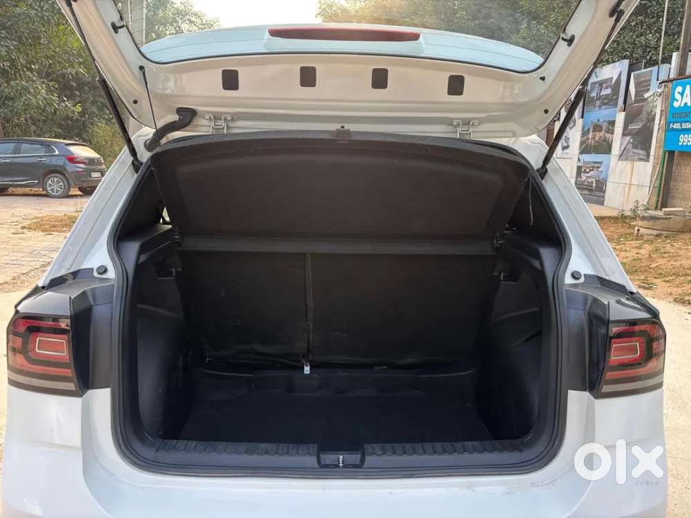 Volkswagen Taigun, 2024, Petrol