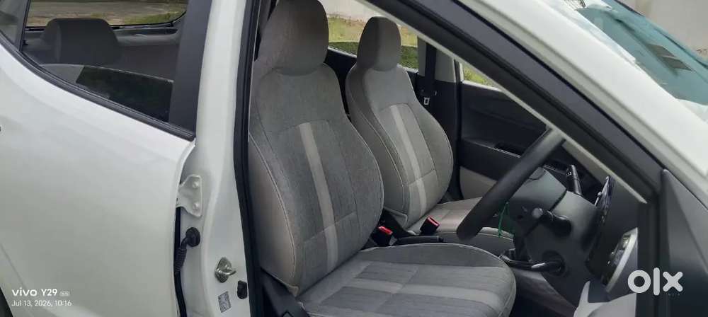 Hyundai Grand I10 Sportz 2022 Km Driven