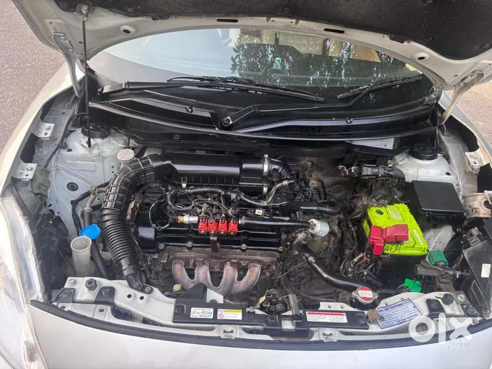 Maruti Suzuki Dzire 1.2 Vxi Amt, 2017, Petrol
