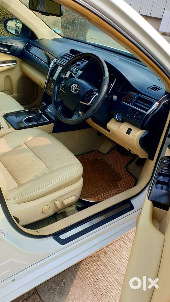 Toyota Camry Hybrid 2.5, 2017, Petrol