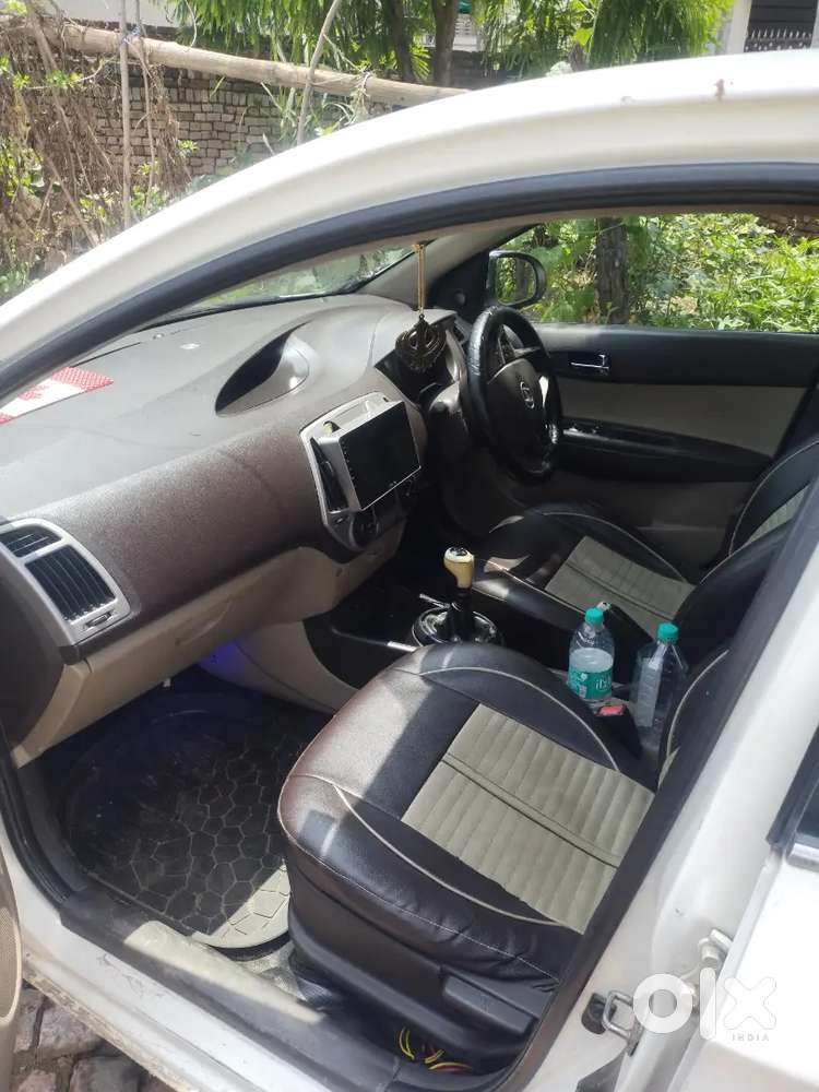 Hyundai I20 Sportz 2011
