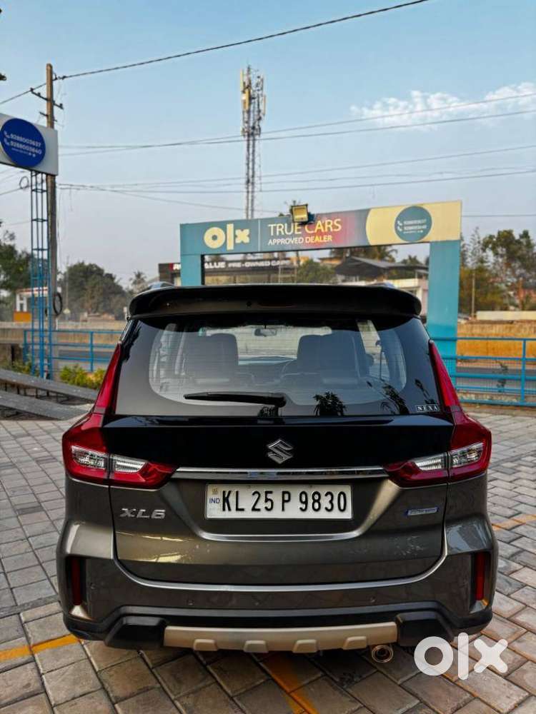Maruti Suzuki Xl6 1.5 Alpha Mt, 2022, Petrol
