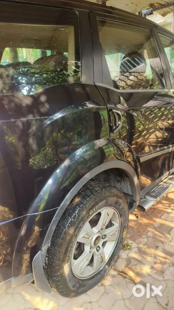 Mahindra Xuv500 2013