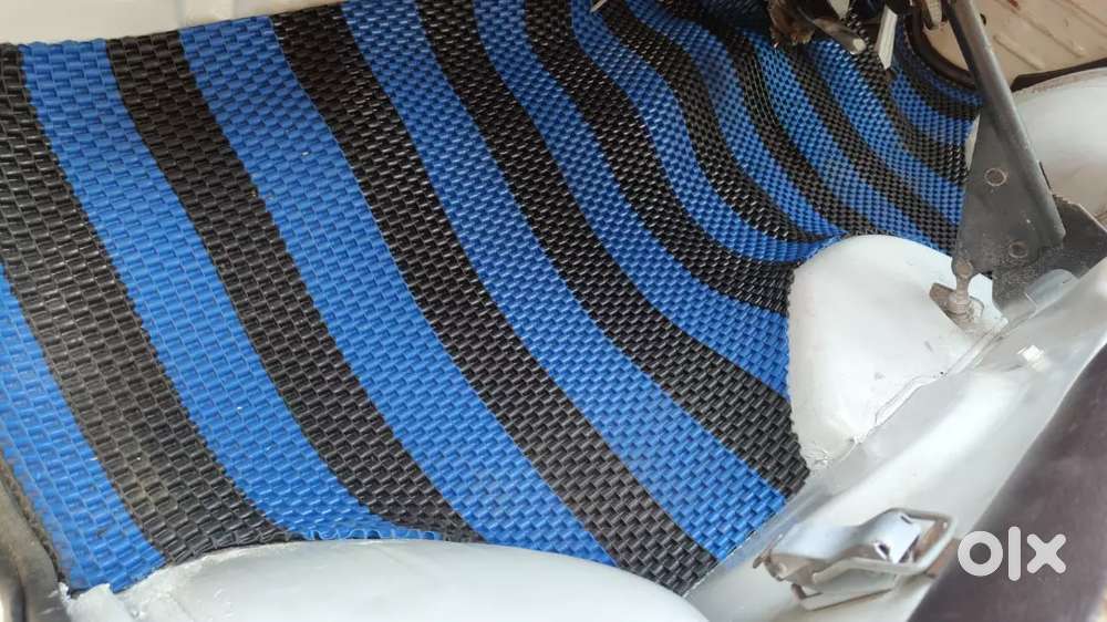 Maruti Suzuki Omni 2011