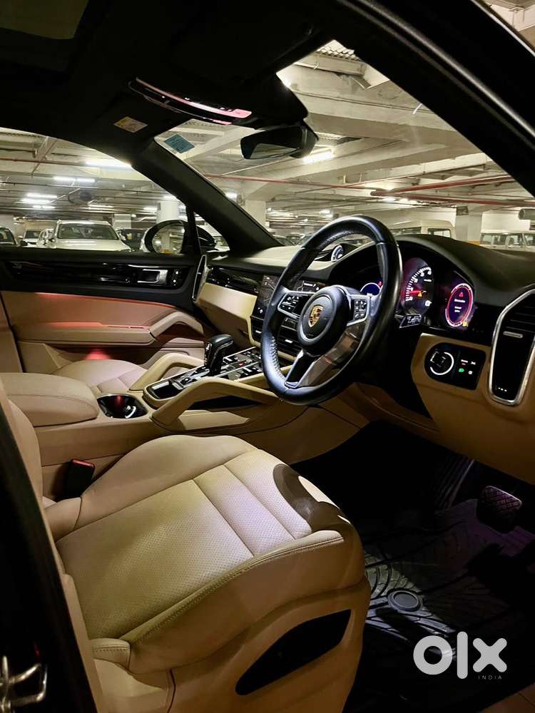 Porsche Cayenne Base, 2022, Petrol