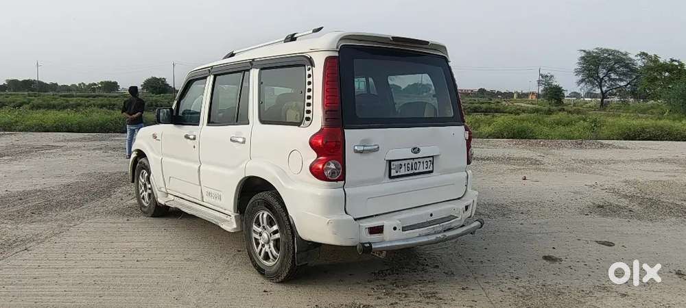 Mahindra Scorpio 2013