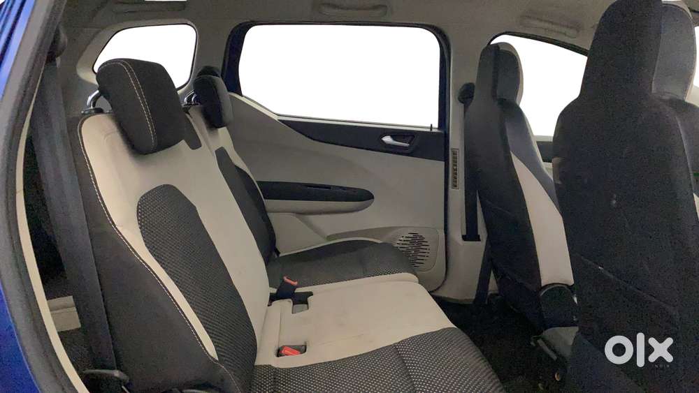 Renault Triber Rxz, 2020, Petrol