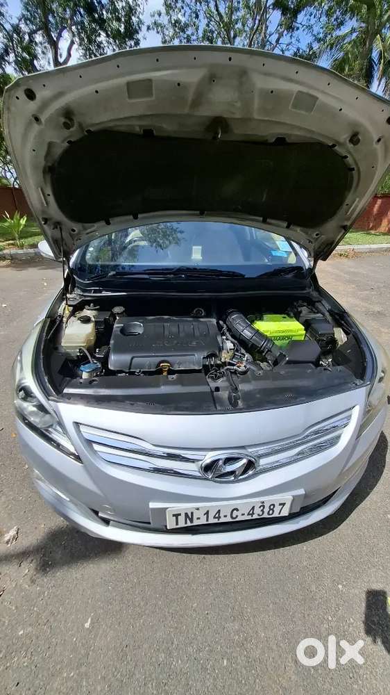 Urgent Sell ( Single Owner 2015 Model 88000 Km Driven Company Serives