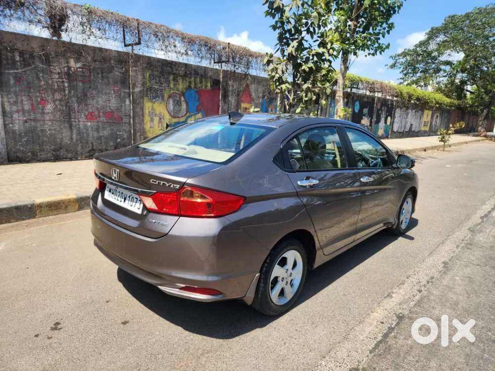 Honda City 1.5 V 4th Gen I-vtec Mt, 2015, Petrol