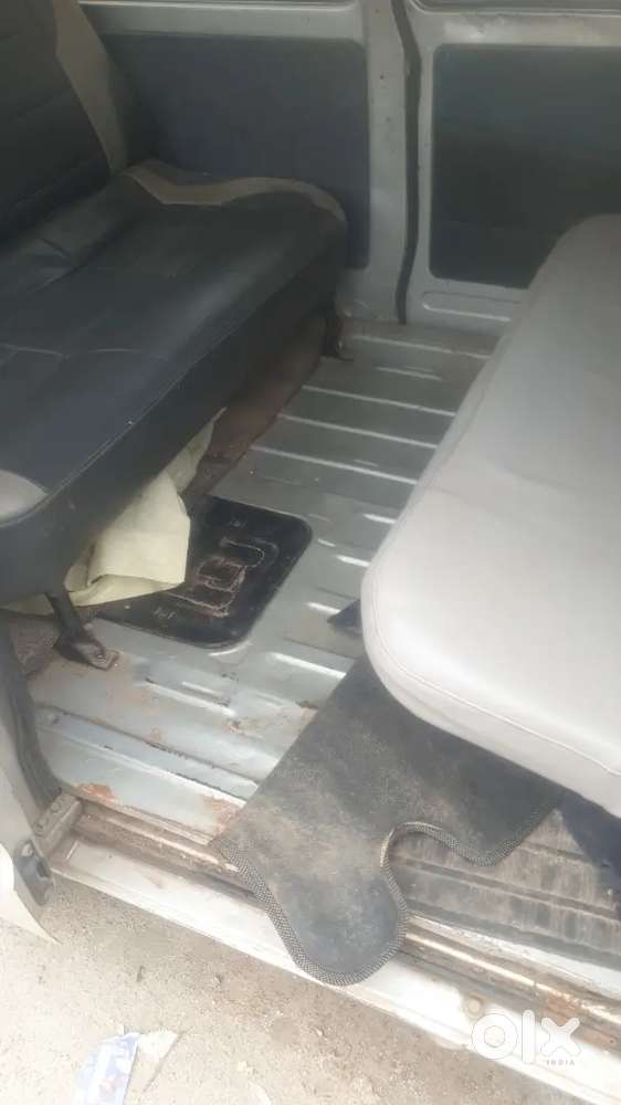 Maruti Suzuki Omni 2010 Petrol 90000 Km Driven