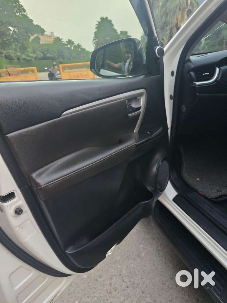 Toyota Fortuner 3.0 4x2 Automatic, 2019, Diesel