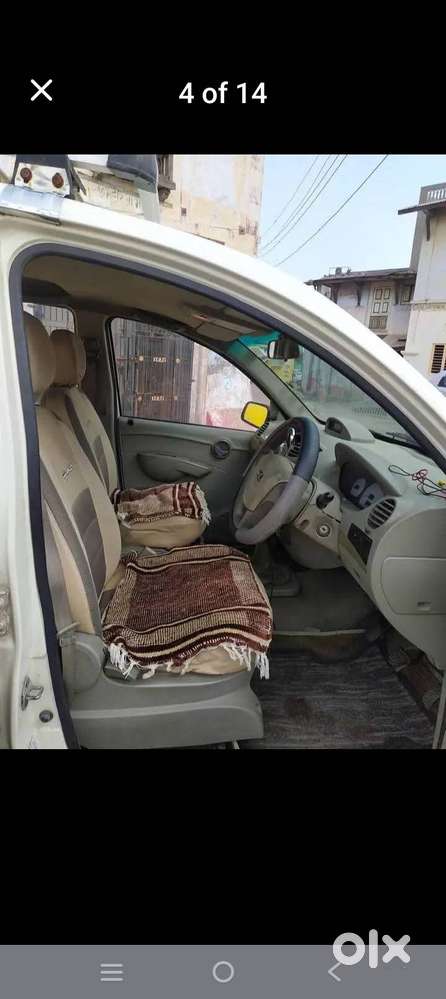 Mahindra Xylo D2 Diesel Full Family Car