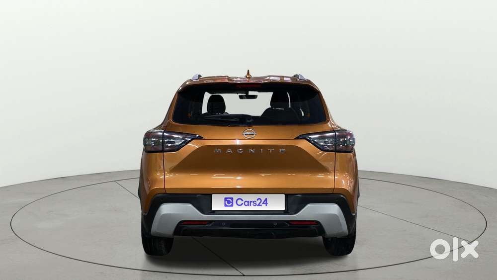 Nissan Magnite Kuro Edition 1.0 Petrol Mt, 2024, Petrol