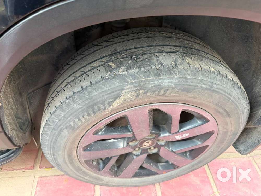 Harrier Xza+ Dark Edition Warranty Remaining