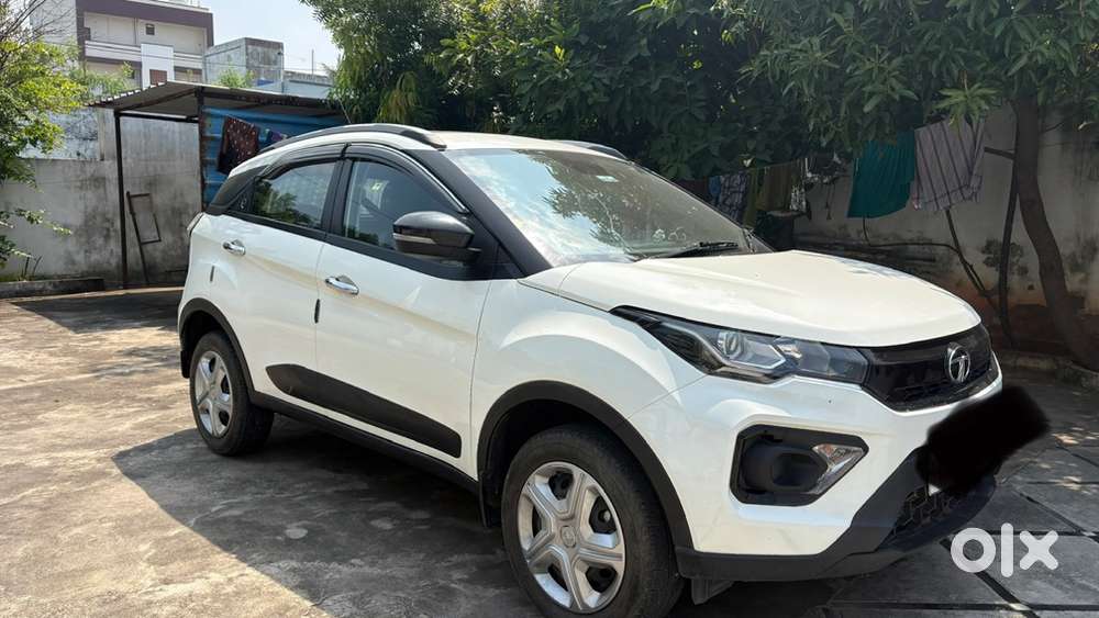 Tata Nexon Petrol 19700 Km Driven