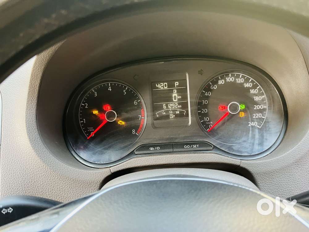Volkswagen Vento 1.2 Highline Plus At 16 Alloy, 2018, Petrol