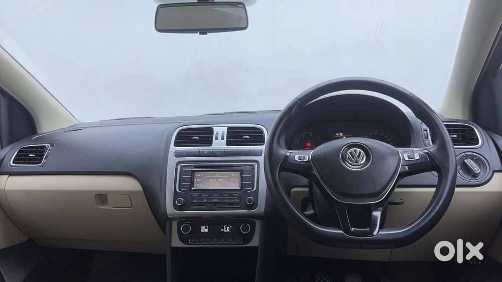Volkswagen Polo 2009-2013 Petrol Highline 1.2l, 2015, Petrol
