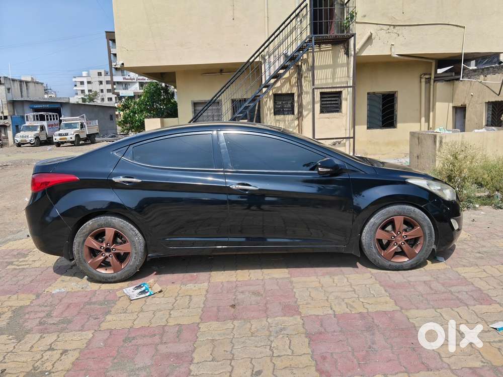 Hyundai Elantra Diesel 2012