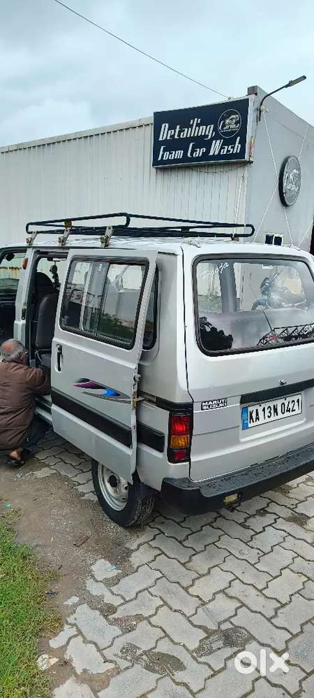 Maruti Suzuki Omni 2012