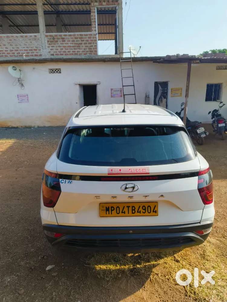 Hyundai Creta 2022 Petrol Well Maintained And No Dents