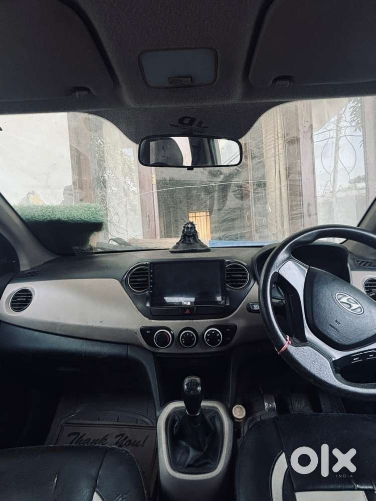 Hyundai Xcent Petrol 2016 Yellow Plate