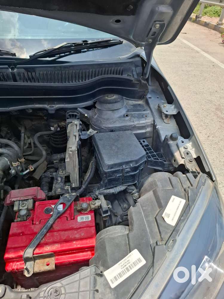 Maruti Suzuki Vitara Brezza Zdi, 2018, Diesel
