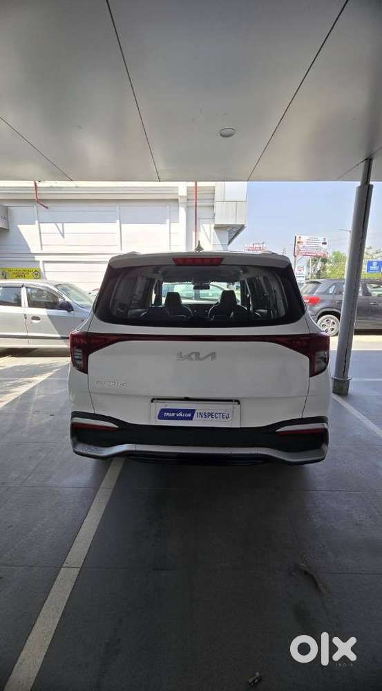 Kia Carens 1.5 Prestige 7 Str, 2023, Petrol