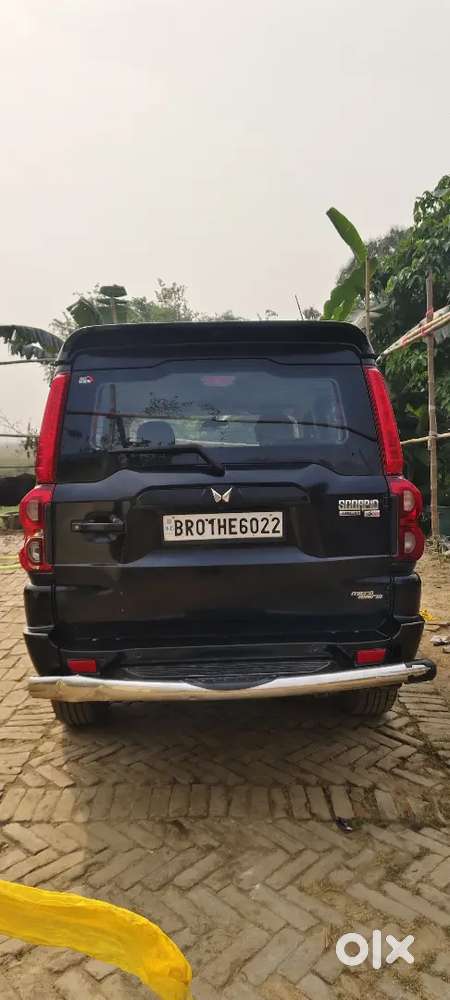 Mahindra Scorpio Classic 2023 Diesel 42000 Km Driven