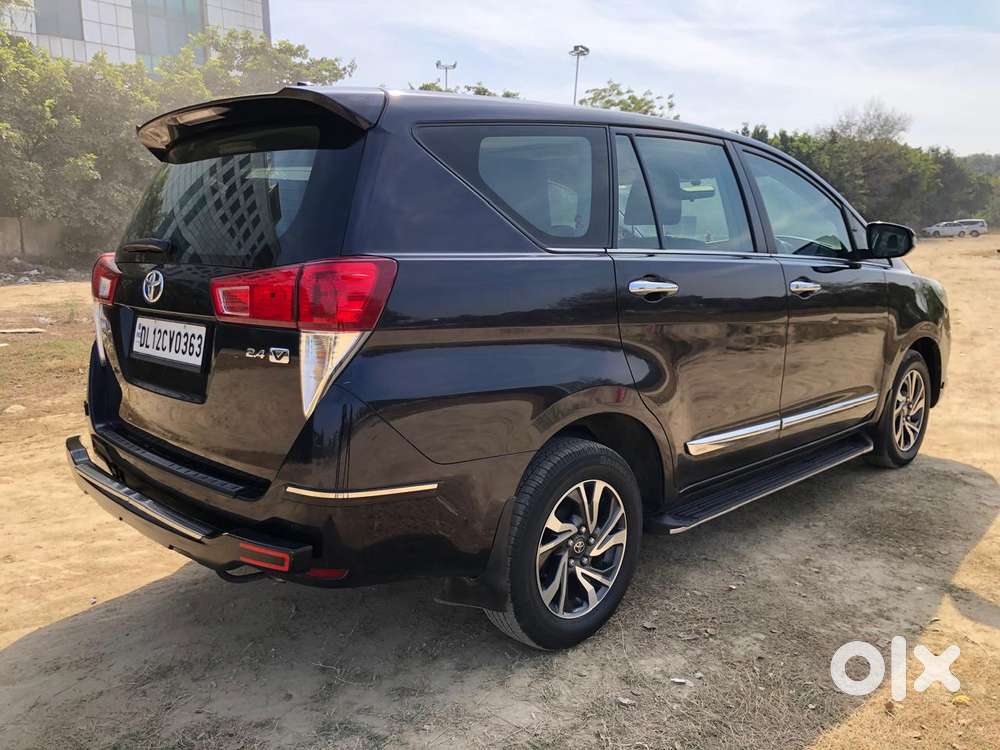 Toyota Innova Crysta [2020-ongoing] 2.4 Vx 7 Str, 2022, Diesel