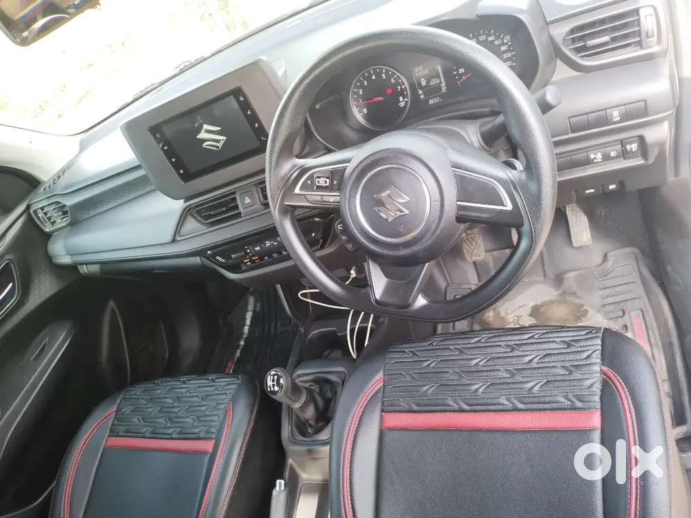 Maruti Suzuki Swift Vxi 2025