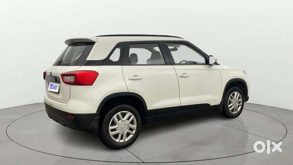Maruti Suzuki Vitara Brezza 1.5 Vxi At, 2022, Petrol