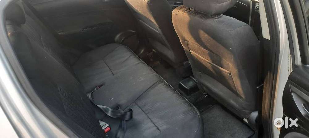 Maruti Suzuki Swift 1.2 Vxi (o), 2013, Petrol