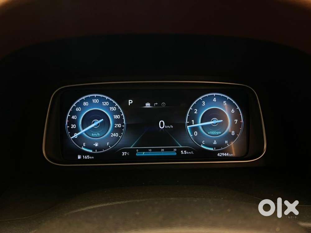 Hyundai Alcazar 2.0 Signature (o) Petrol At 7 Str, 2022, Petrol