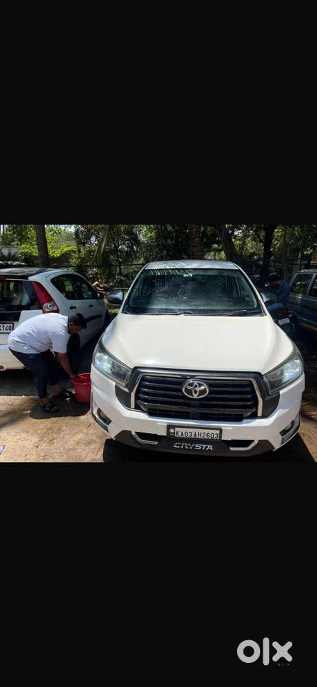 Toyota Innova Crysta 2019 Diesel Well Maintained