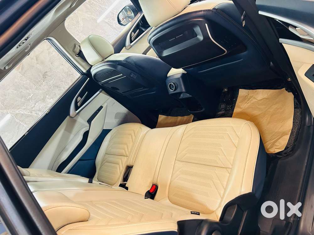 Kia Carens Luxury (o)1.5 Diesel At 7 Str, 2022, Diesel