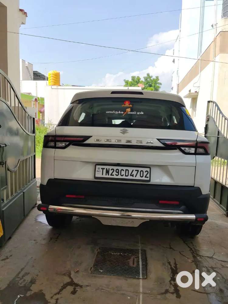 Maruti Brezza Vxi 2024