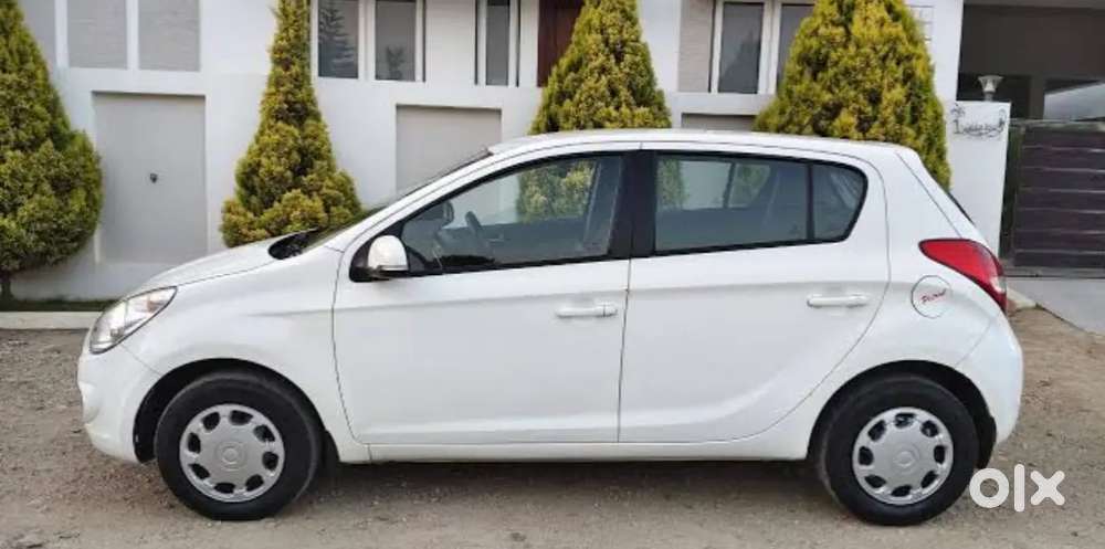 Hyundai I20 Petrol 69000 Km Driven