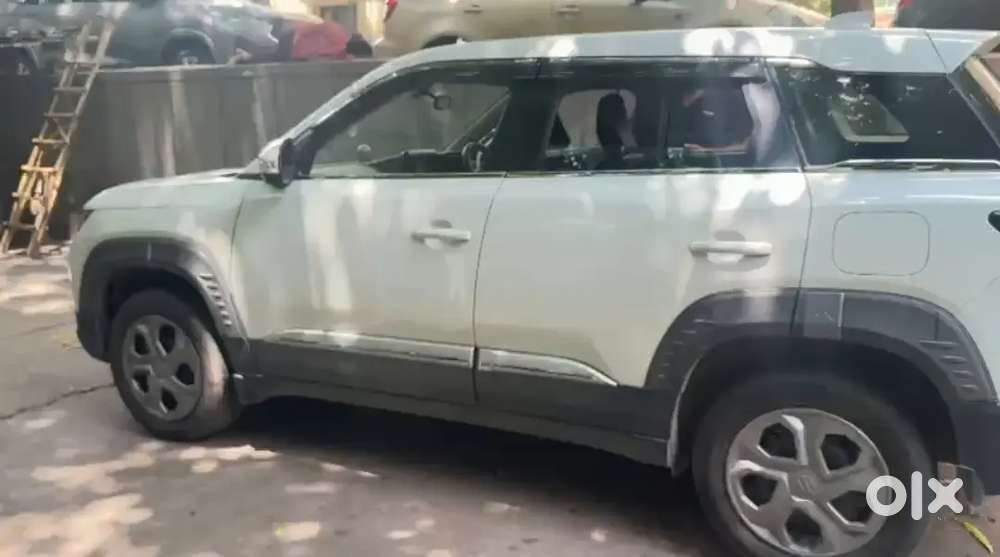 Maruti Suzuki Brezza Lxi &ndash; Single Owner | Excellent Condition | Owner