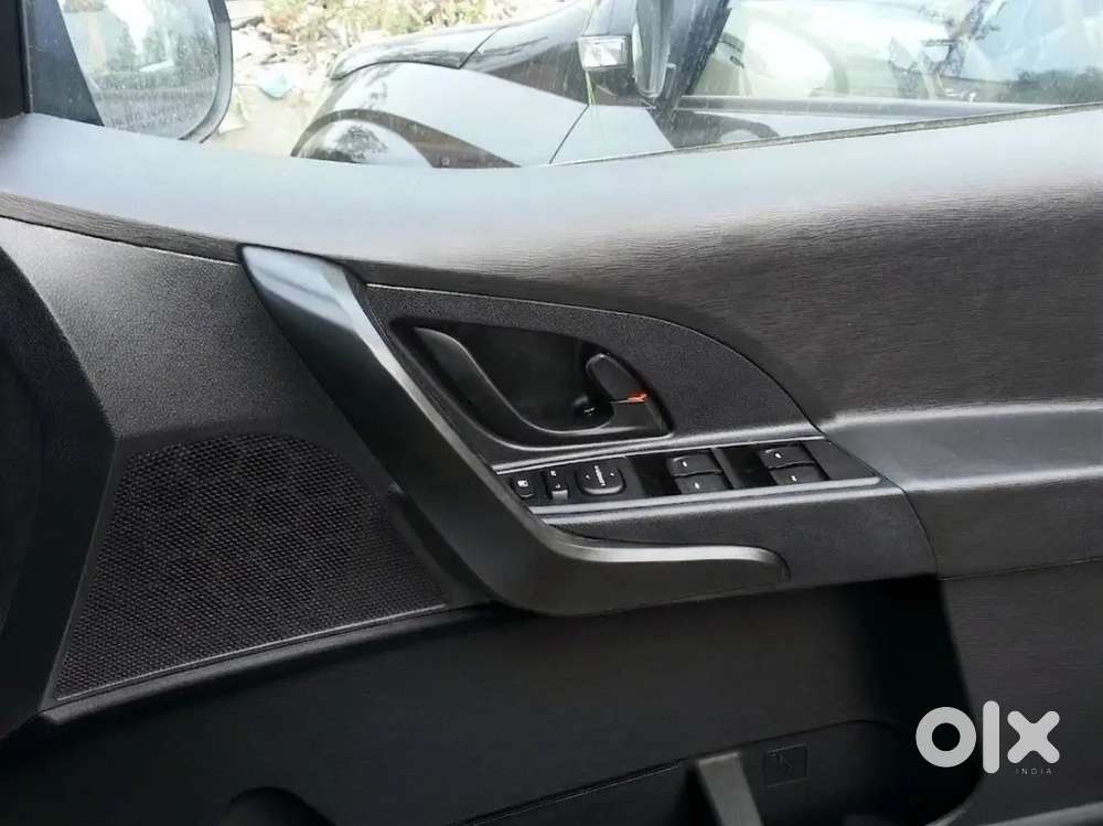 First Owner Xuv 500 Top Condition