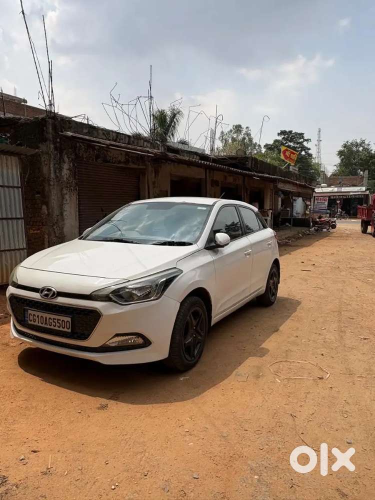 Hyundai I20 Asta 2017 Option Gadi Bhout Acchi Condition Me H