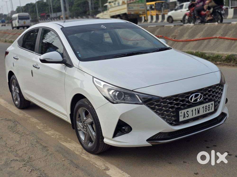 Hyundai Verna 1.5 Sx Petrol Mt, 2021, Petrol