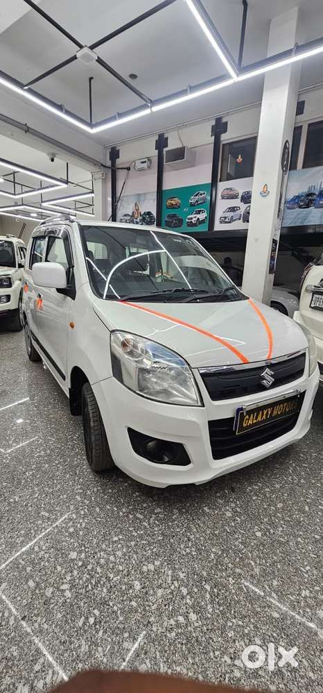 Maruti Suzuki Wagon R Vxi Amt1.2, 2018, Petrol