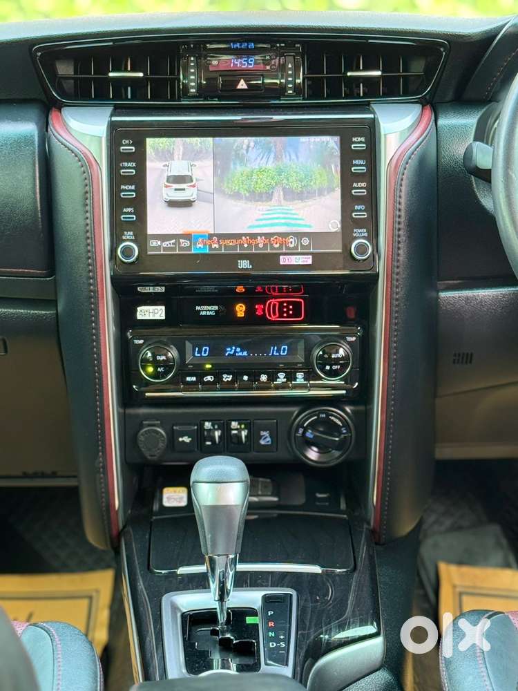 Toyota Fortuner Legender 4x4 At 2.8, 2024, Diesel