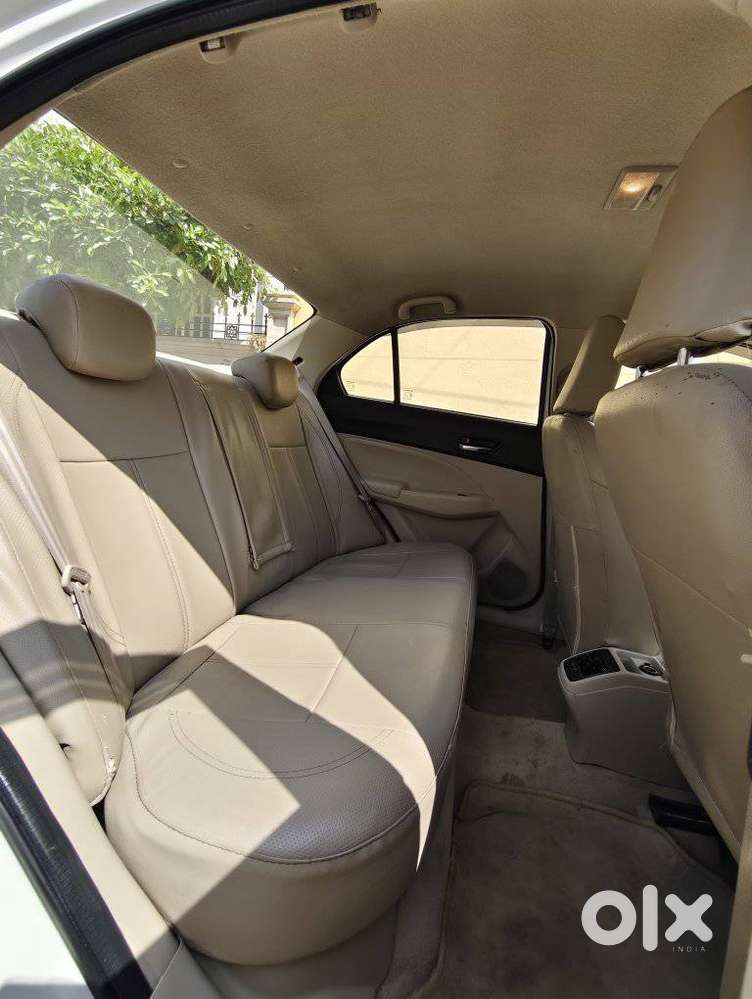 Maruti Suzuki Swift Dzire Vxi(o) Mt, 2018, Petrol