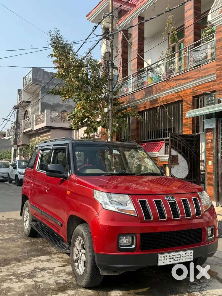 Mahindra Tuv 300 2017 Diesel Well Maintained