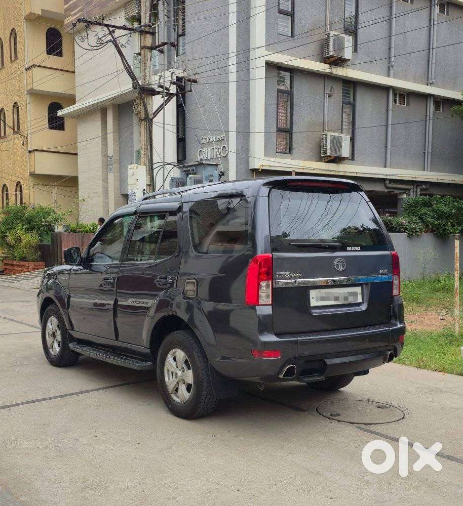 Tata Safari Storme Vx, 2017, Diesel