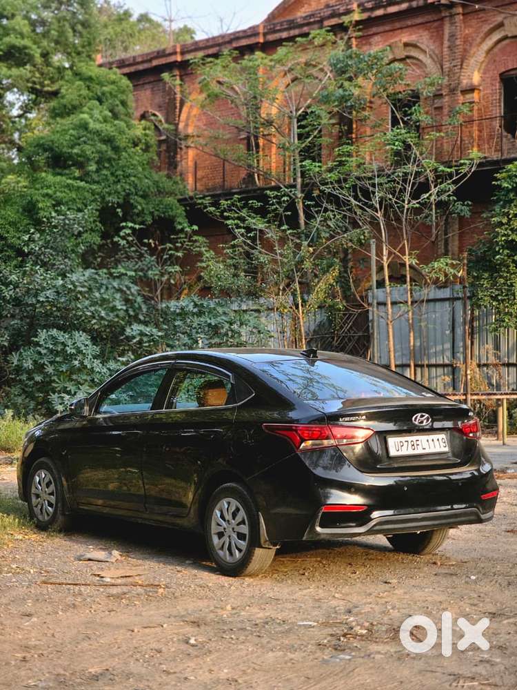 Hyundai Verna 1.6 Vtvt Sx, 2018, Petrol
