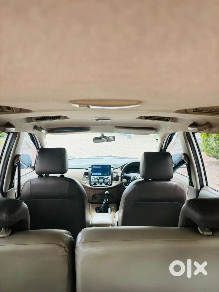 Toyota Innova 2.5 E 2016 Diesel